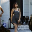 Jamie Lynn Sigler – Spending time with friends on her birthday in Los Angeles - 454 x 599