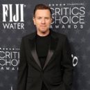 Ewan McGregor - The 30th Annual Critics' Choice Awards - 408 x 612