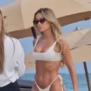 Cindy Prado – Bikini photo shoot at her luxury hotel during Christmas in Miami - 454 x 614