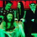 The Munsters (2022) - 454 x 454
