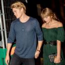 August 22, 2018 - Taylor Swift and Joe Alwyn outside a restaurant in New York
