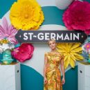 AnnaSophia Robb – 2022 Fleuriste St Germain Pop-up Launches in New York