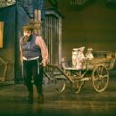 Fiddler on the Roof Original 1964 Broadway Cast Starring ZERO MOSTEL - 454 x 350
