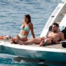 Antonela Roccuzzo – With Lionel Messi and Daniella Semaan on a yacht in Ibiza - 454 x 290