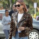 Hailey Baldwin at Alfred Coffee in Brentwood