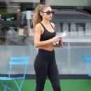 Chantel Jeffries – In yoga outfit picking up a smoothie in Los Angeles
