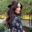 Abigail Spencer – photoshoot for Apolis in LA - 454 x 568