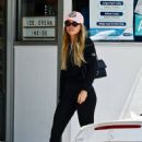 Sofia Richie &#8211; Leaves a dermatologist in Beverly Hills