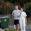 Olivia Culpo – Steps out in Los Angeles - 454 x 521