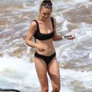 Kendal Lee Schuler – Black Bikini at Bondi Beach - 454 x 641