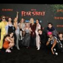 Fear Street: Part Three - 1666 (2021) - 454 x 303