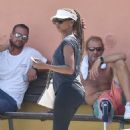 Holly Robinson Peete on a vacation with Rodney Peete in Portofino - 454 x 673