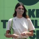 Kendall Jenner – Delivers 818 Tequila to fans In Los Angeles