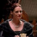 Leslie Wing- as Dr. Luxana Goodwyn