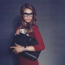 Adriana Novakov In Style October 2013 - 454 x 642