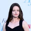 Mackenzie Foy – ‘A Family Affair’ Premiere in Los Angeles - 454 x 302