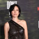 Kelsey Asbille – Don’t Move premiere in Los Angeles - 454 x 289