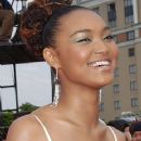 Crystal Kay - The MTV Video Music Awards Japan 2005 - 361 x 612