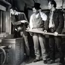 William Holden - Texas - 454 x 347