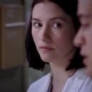 Chyler Leigh as Dr Lexie Grey in Grey's Anatomy S04E01 - 454 x 255