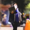 Drew Barrymore – Walks through Central Park in New York