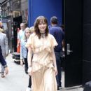 Ashleigh Cummings – Arrives at Good Morning America in New York - 454 x 747