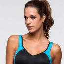 Rayla Jacunda BonPrix Collection - 454 x 636