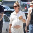 Ashley Tisdale – Stylish mama-to-be enjoying coffee in Studio City - 454 x 572