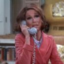 The Mary Tyler Moore Show - Mary Tyler Moore - 454 x 428
