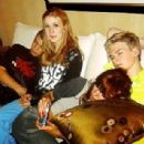 Kenton Duty and Bella Thorne - 454 x 308