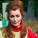 Space: 1999 - Catherine Schell - 454 x 340