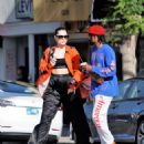 Jessie J – Steps out for an ice cream in Los Angeles - 454 x 541