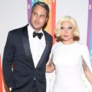 Lady Gaga uses song to communicate with her fiancé