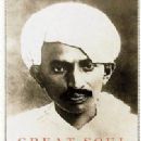 Great Soul: Mahatma Gandhi and His Struggle with India