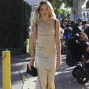 Charly Jordan – Arrive at ‘Wonka’ movie premiere in Los Angeles - 454 x 681