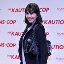 Susan Hoecke - Der Kautions Cop Premiere In Berlin (with Nadine Warmuth) 29.3.2010 - 454 x 708