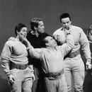 Arnold Schwarzenegger and Danny DeVito in SNL - 406 x 612