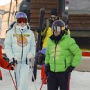 Lindsey Vonn – With boyfriend Diego Osorio seen at the Baqueira Beret ski resort - 454 x 681