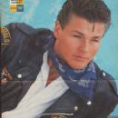 Morten Harket - Smash Hits Magazine Pictorial [United Kingdom] (18 May 1988) - 454 x 677