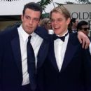 Ben Affleck and Matt Damon - The 55th Annual Golden Globe Awards (1998) - 454 x 414