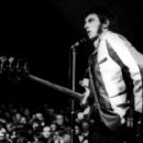 The Who play The Pavilion in Bath, Somerset, 10-10-66 - 454 x 415