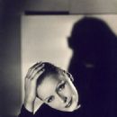 Mata Hari - Greta Garbo - 454 x 622