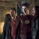 The Flash - Grant Gustin - 454 x 303