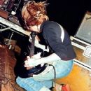 Nirvana live @ Astoria Theatre, London on December 3, 1989 - 454 x 567