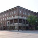1902 establishments in Iowa