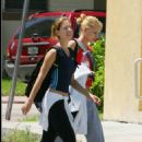 Anna and her workout partner leaving gym in Miami (19.08.2005)