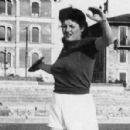 Italian female discus throwers