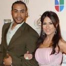 Jackie Guerrido and Don Omar - 250 x 347