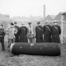 Parachute mine