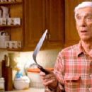 Superhero Movie - Leslie Nielsen - 454 x 227